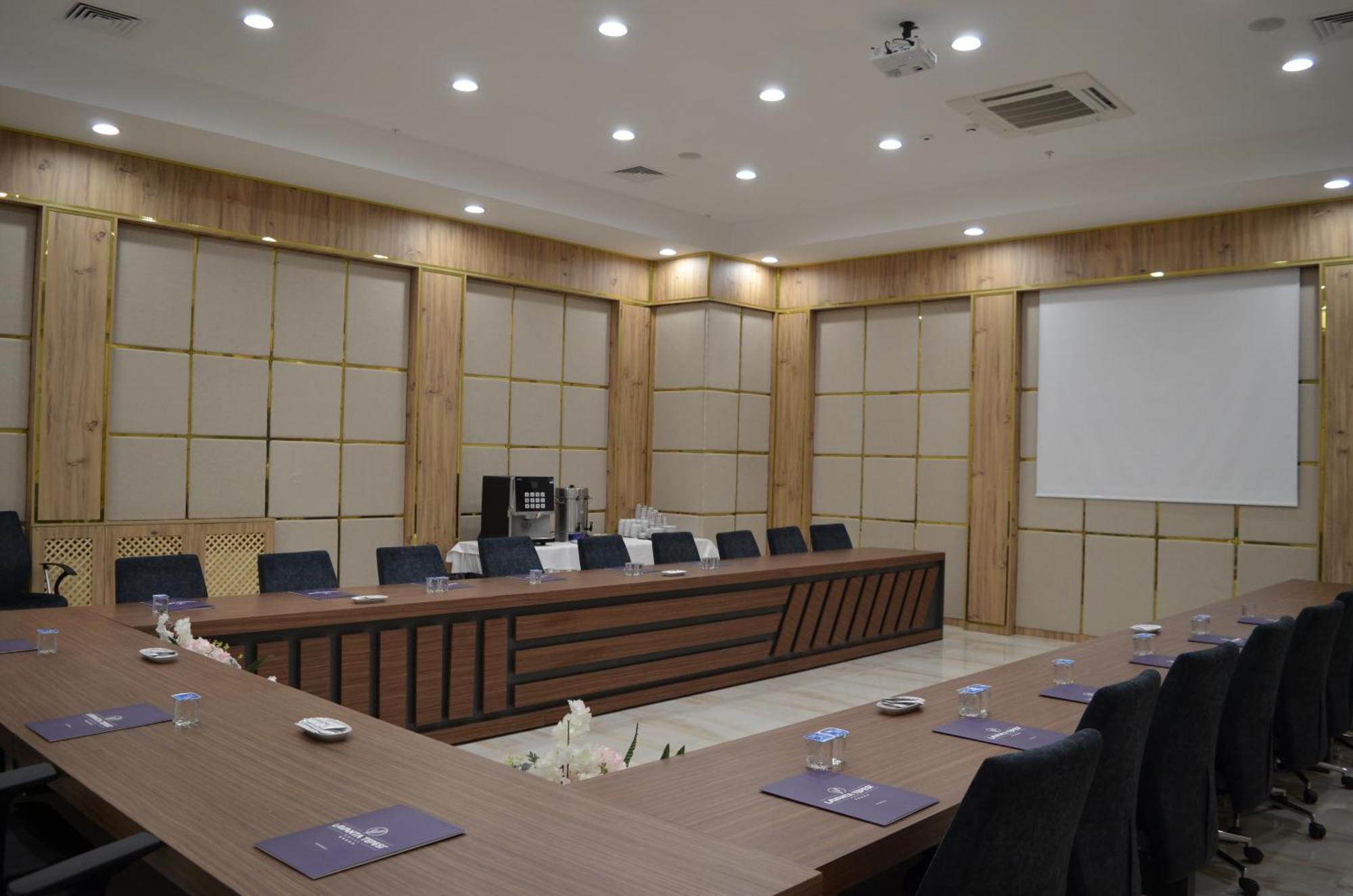 Lavanta Tepesi Hotel Ve Spor Tesisleri Μπουρντούρ Εξωτερικό φωτογραφία